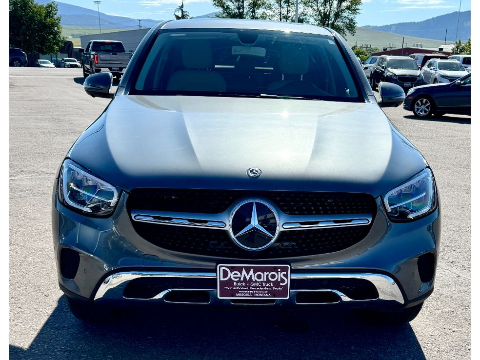 2020 Mercedes Benz GLC 300 4MATIC Coupe photo 2