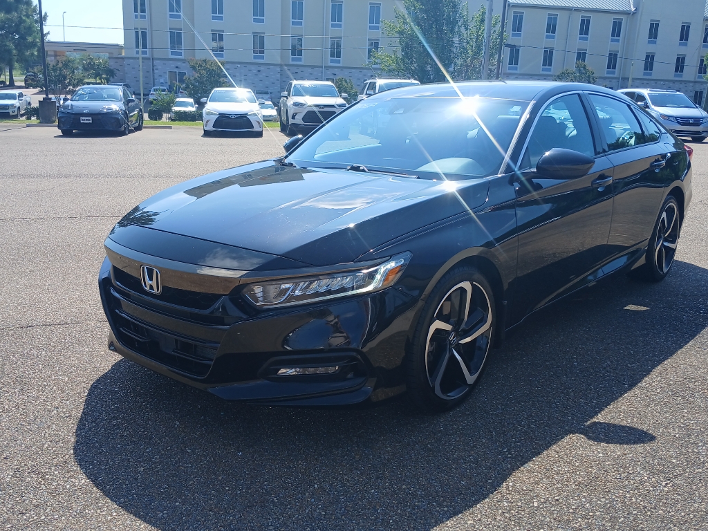Used 2020 Honda Accord Sport with VIN 1HGCV1F34LA038028 for sale in Grenada, MS
