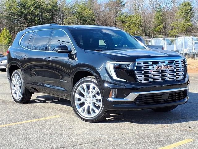 2026 GMC Acadia Denali's photo