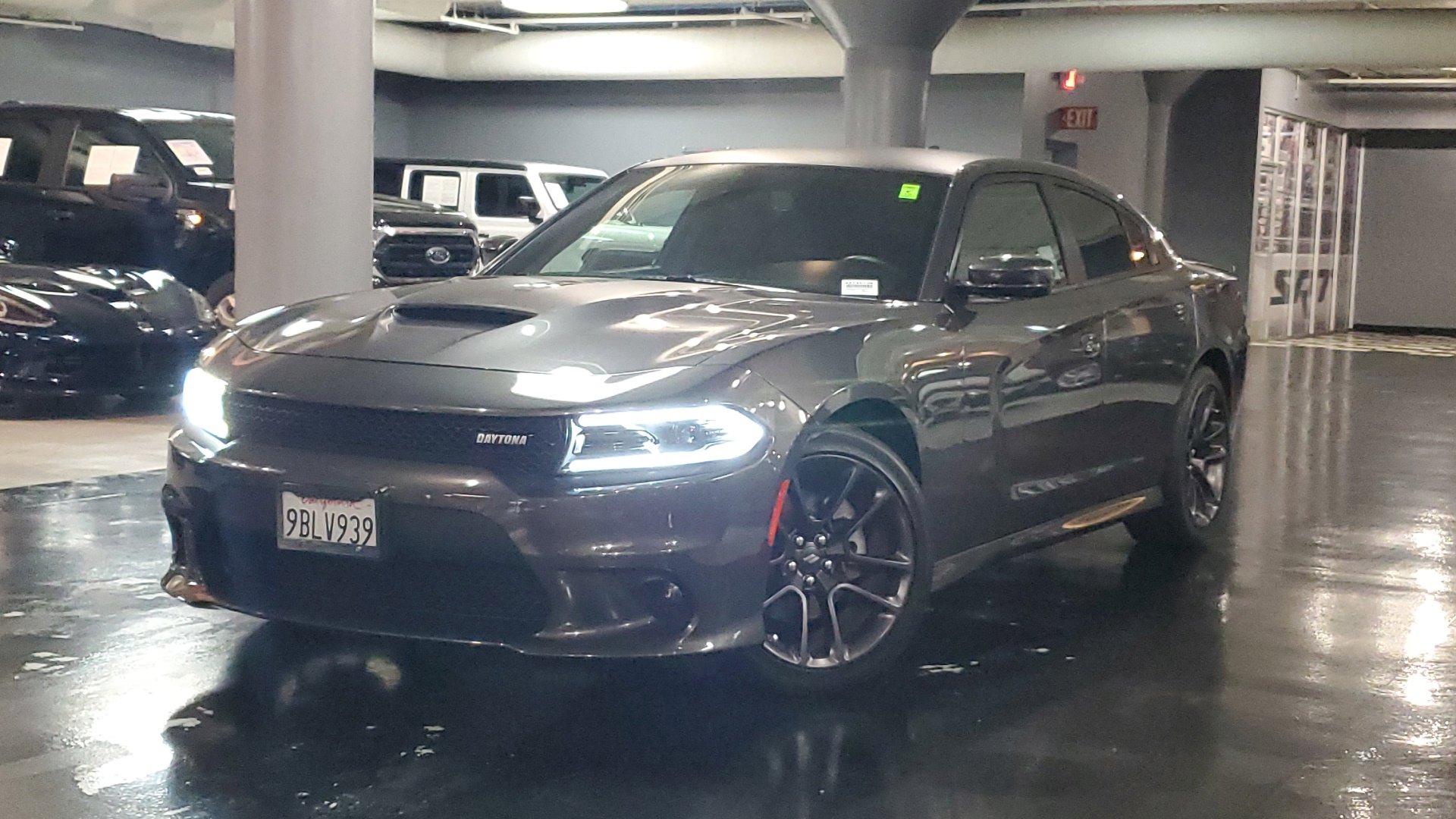 2022 Dodge Charger R/T photo 30