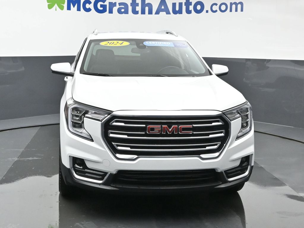 2024 Gmc Terrain SLT photo 2