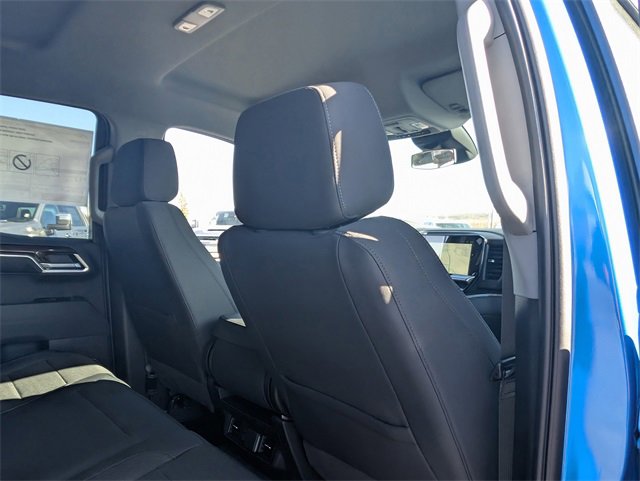 2025 Chevrolet Silverado 1500 LT photo 18