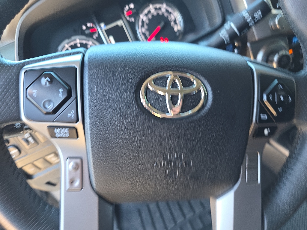 2020 Toyota 4Runner Limited photo 15