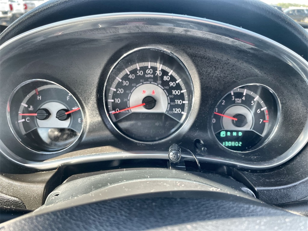 2012 Chrysler 200 LX photo 10