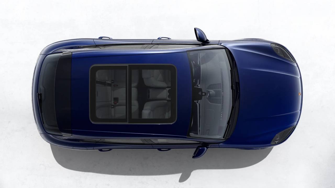 2026 Porsche Macan T photo 5