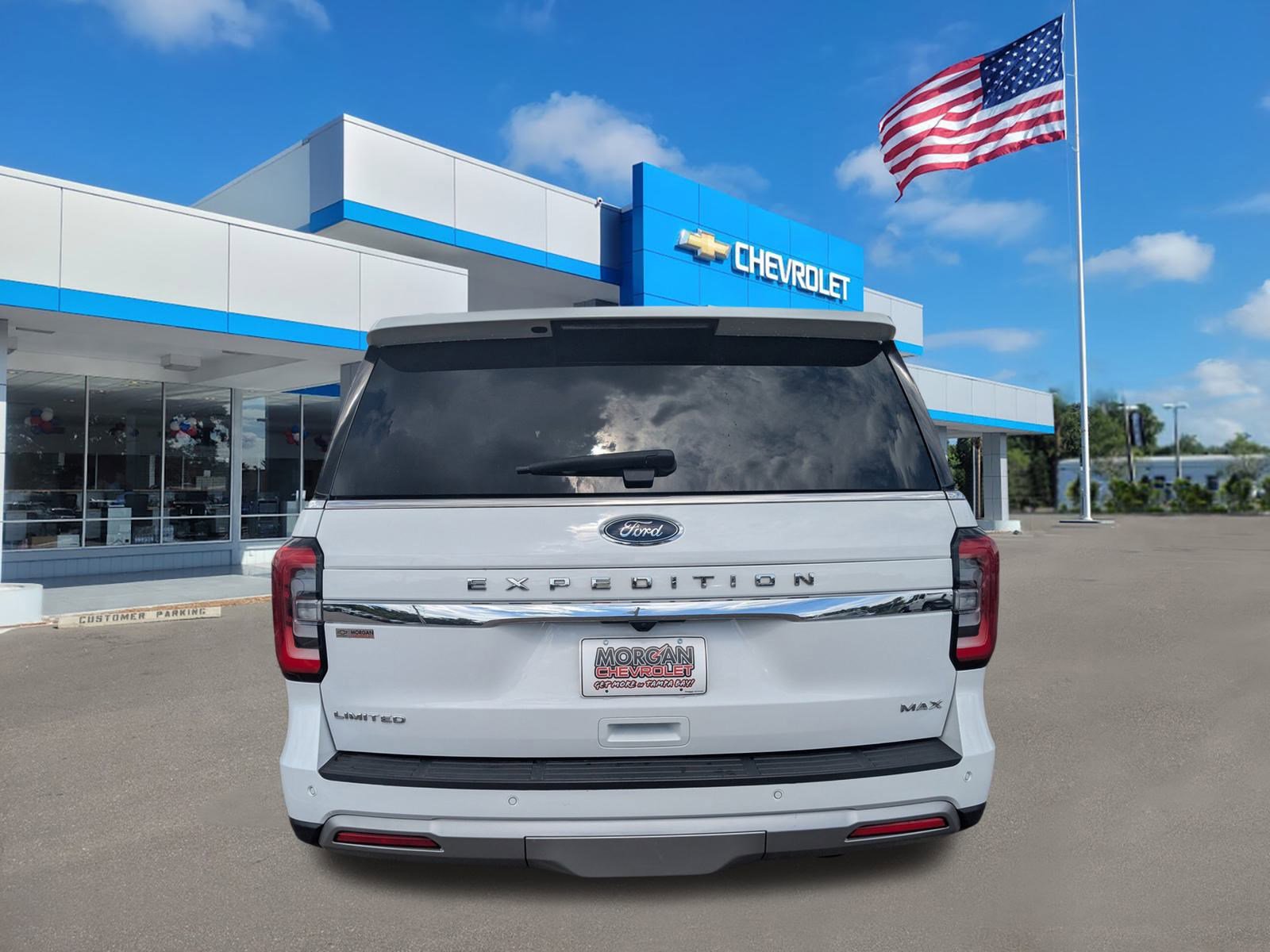 2023 Ford Expedition MAX Limited photo 3