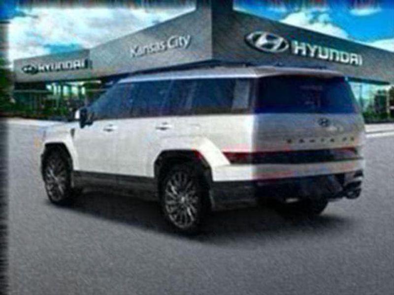 2025 Hyundai Santa Fe Calligraphy photo 5