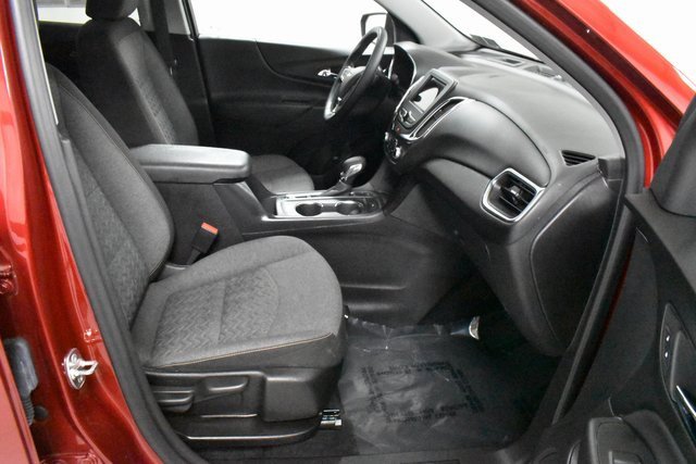 2024 Chevrolet Equinox LT photo 12