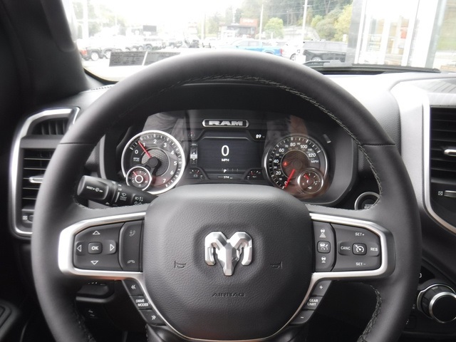 2025 Ram 1500 Big Horn photo 30