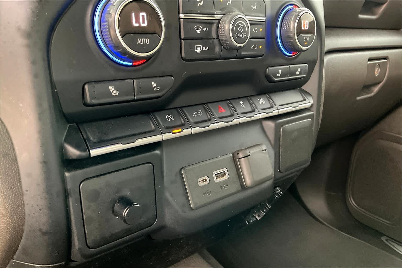 2019 Chevrolet Silverado 1500 LT photo 26