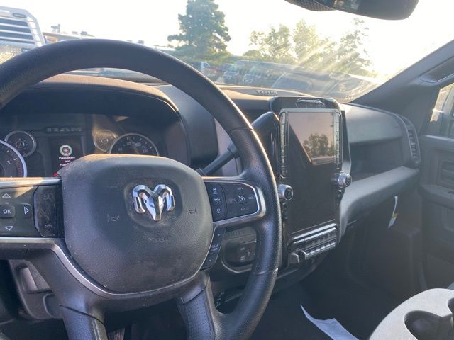 2025 Ram 2500 Tradesman photo 14