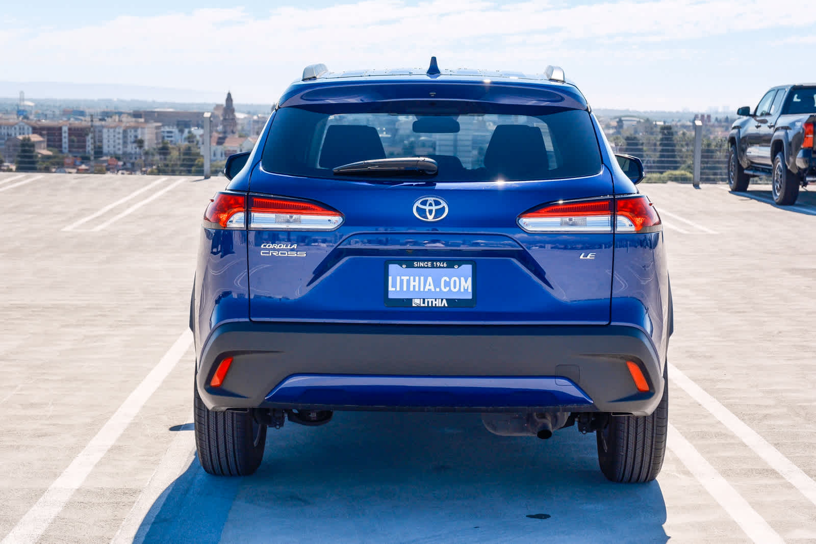2024 Toyota Corolla Cross LE photo 2