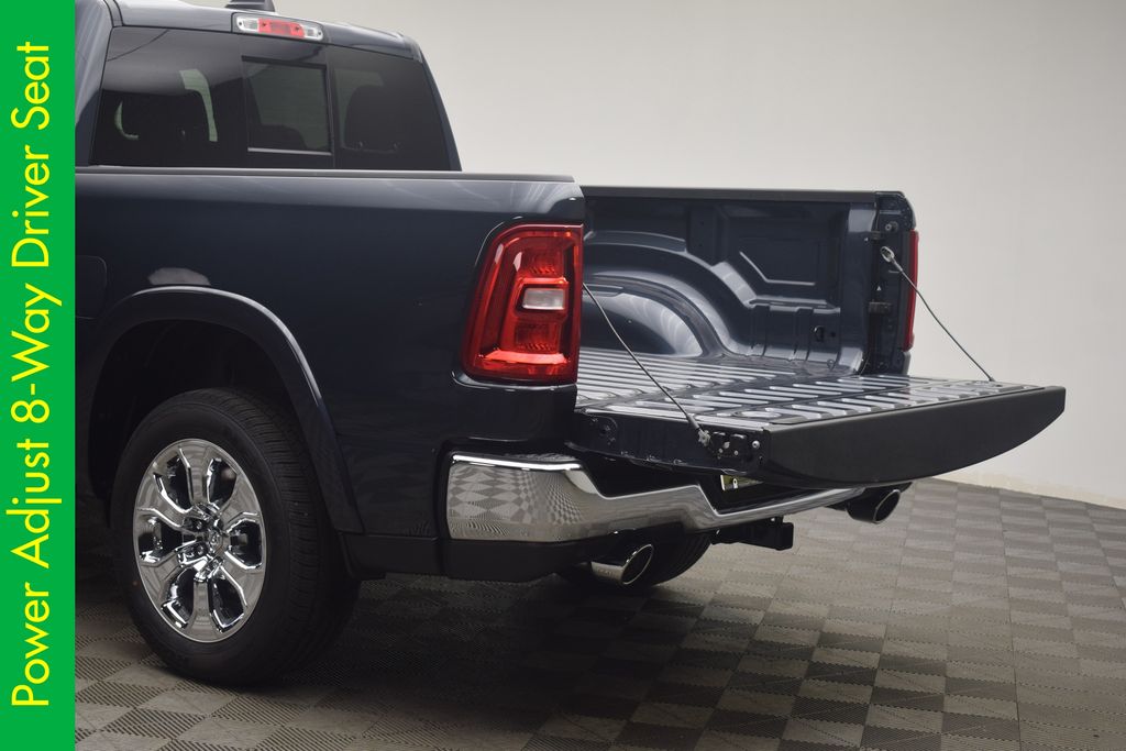 2025 Ram 1500 Big Horn Lone Star photo 24