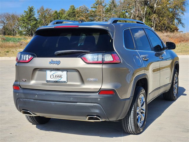 2019 Jeep Cherokee Latitude photo 4