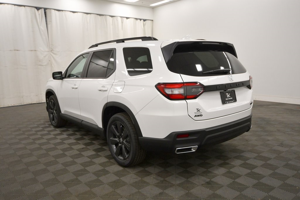 2025 Honda Pilot Sport photo 2