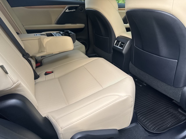 2022 Lexus RX 350L Premium AWD photo 12