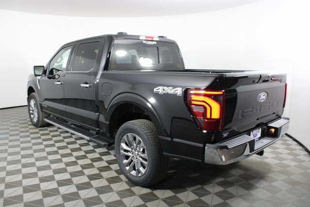 2025 Ford F-150 Lariat photo 4