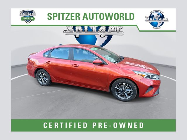 2022 Kia FORTE LXS's photo