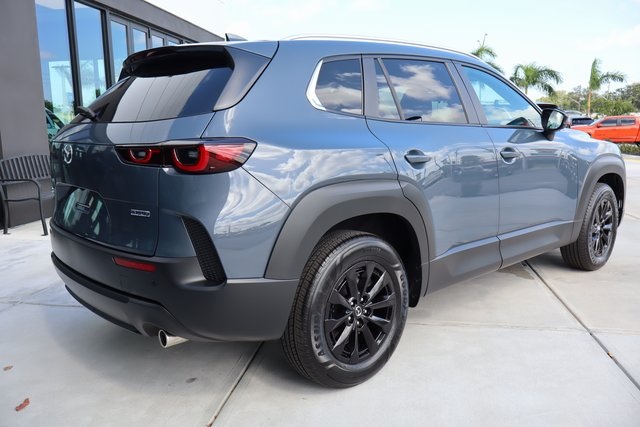 2026 Mazda CX-50 2.5 Preferred photo 2