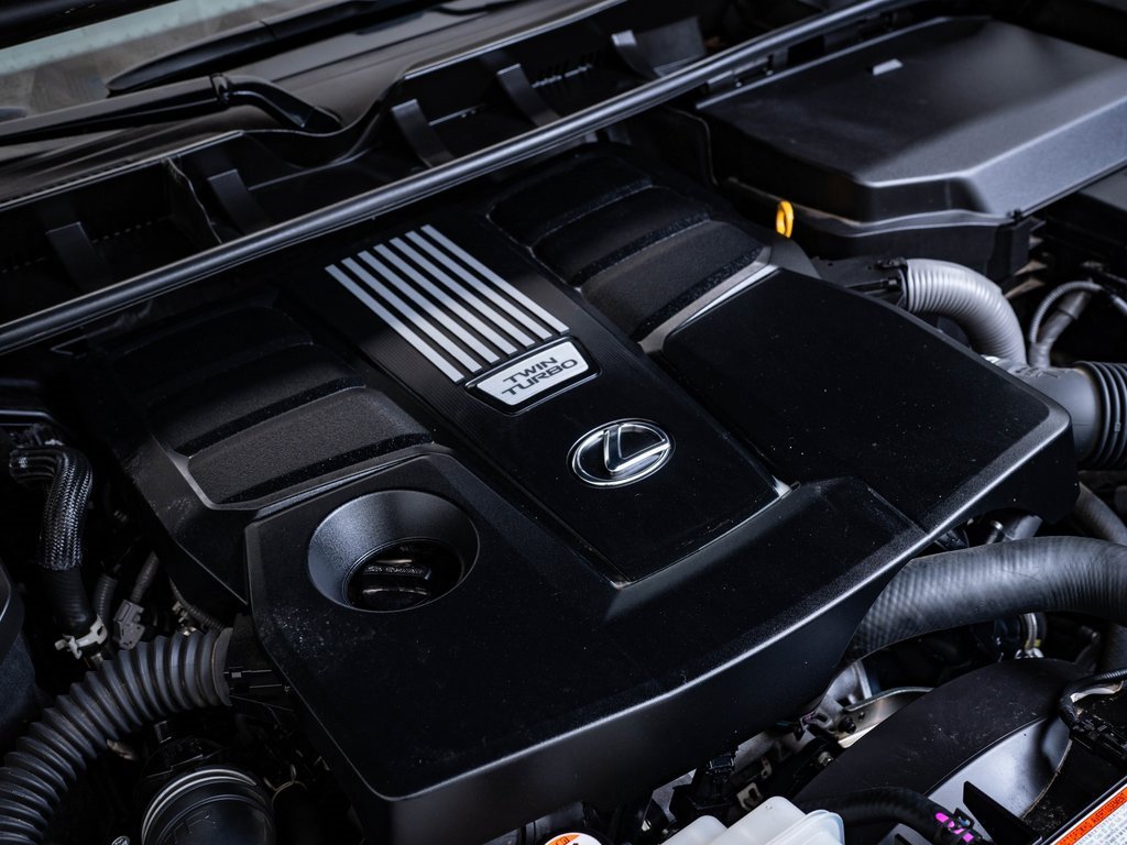 2022 Lexus LX 600 F SPORT photo 41