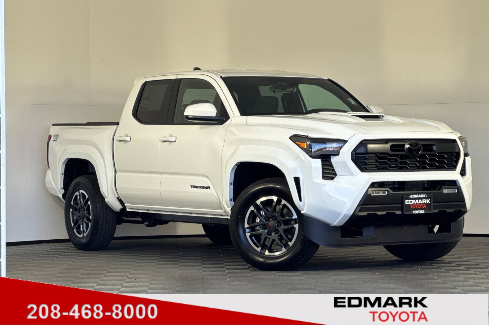 2026 Toyota Tacoma TRD Sport's photo
