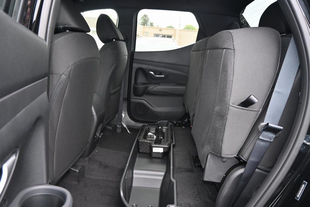 2026 Hyundai Santa Cruz SE photo 11