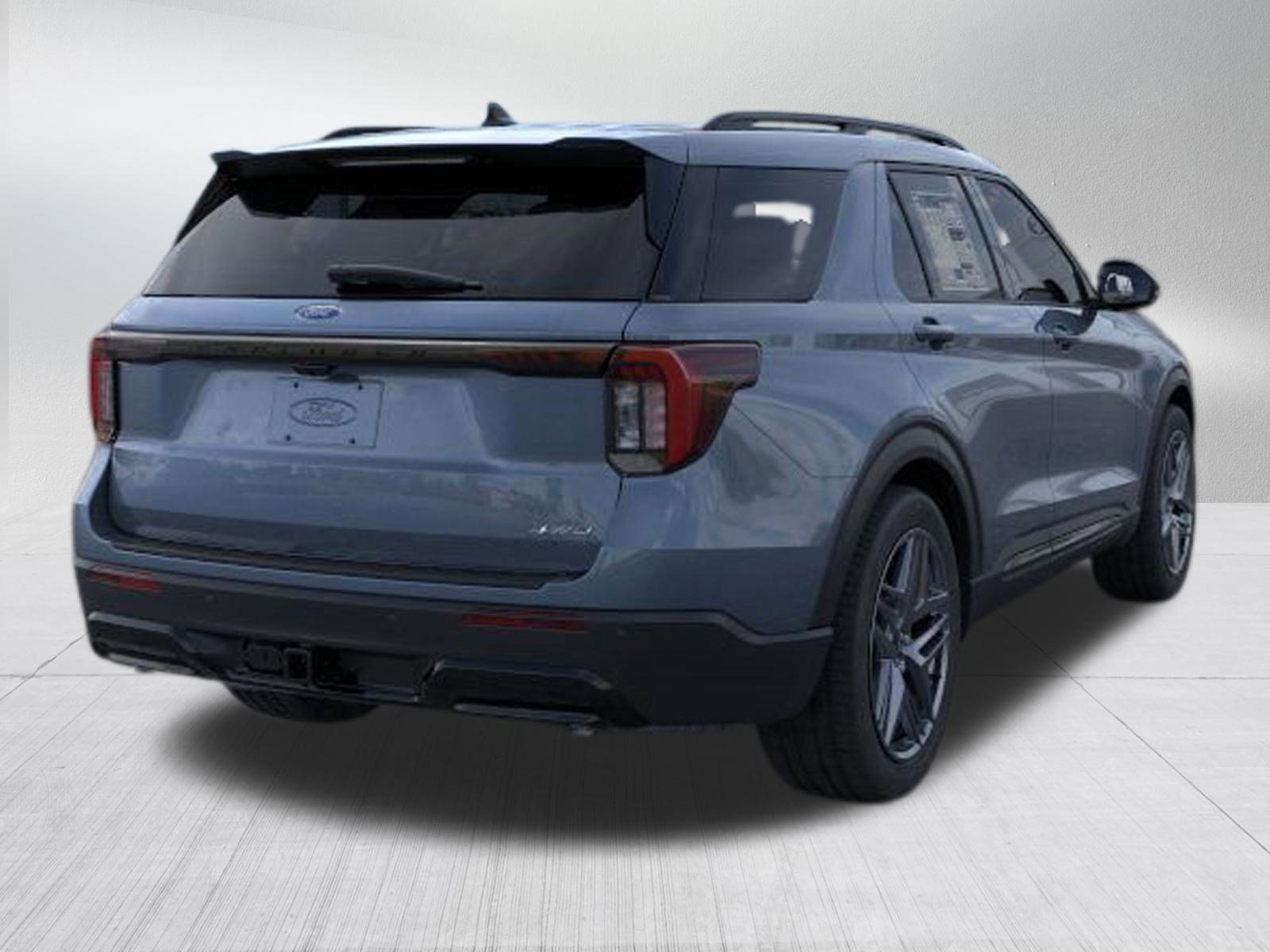 2025 Ford Explorer ST-Line photo 8