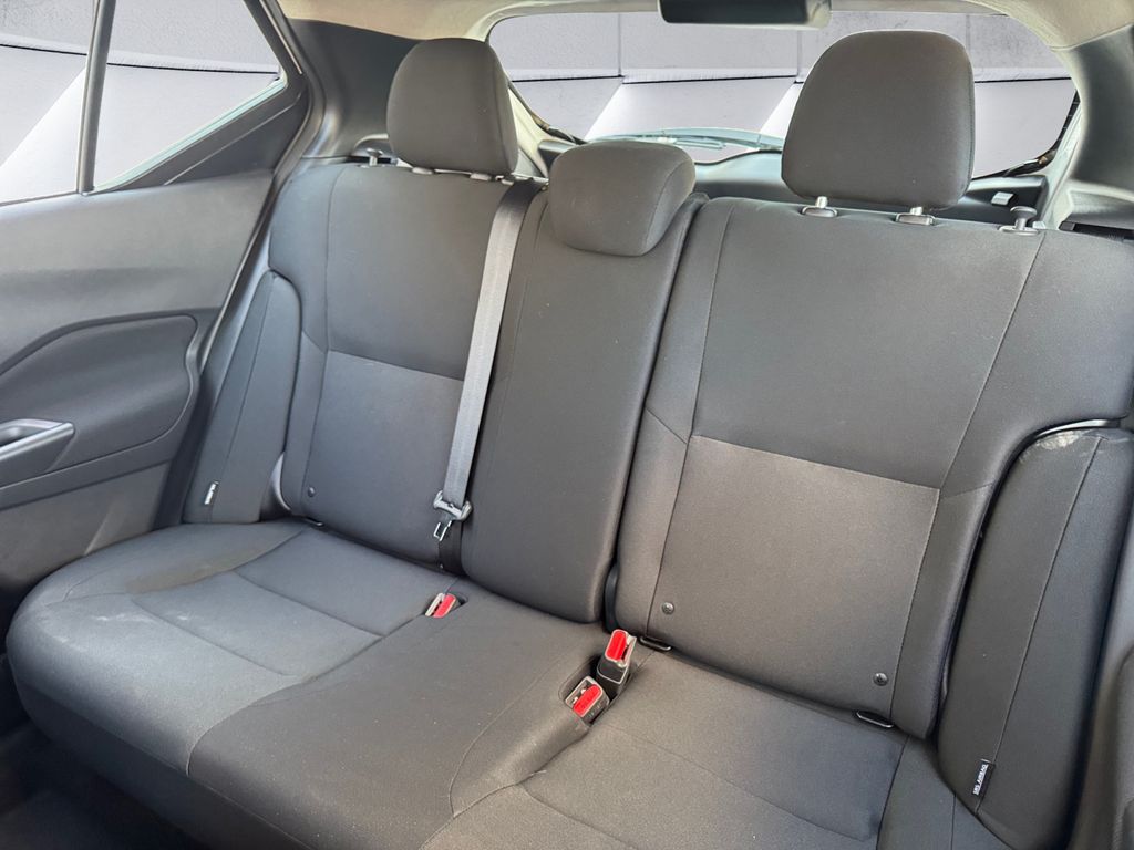 2024 Nissan Kicks S photo 18