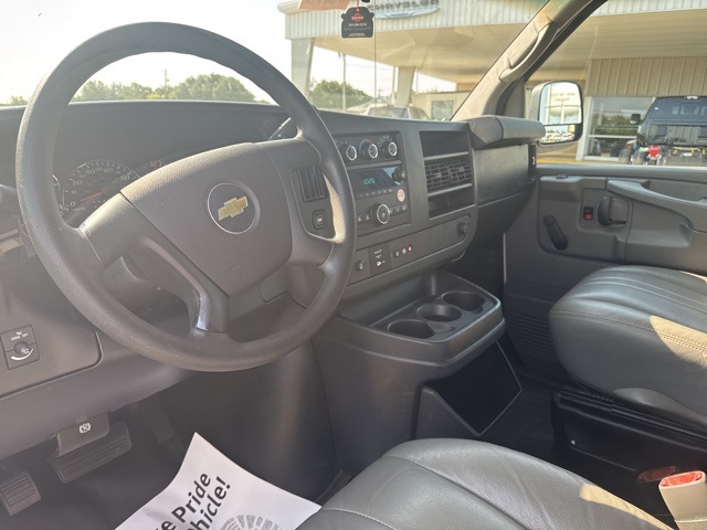 2014 Chevrolet Express 2500 Work Van photo 19