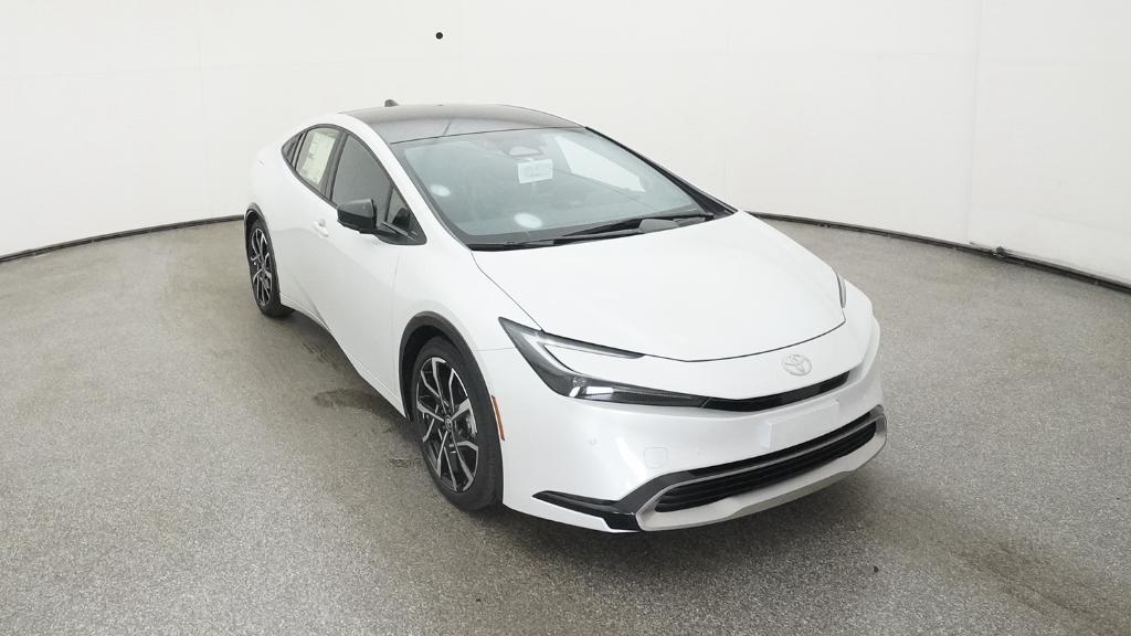 2026 Toyota Prius Plug-in Hybrid XSE Premium photo 32