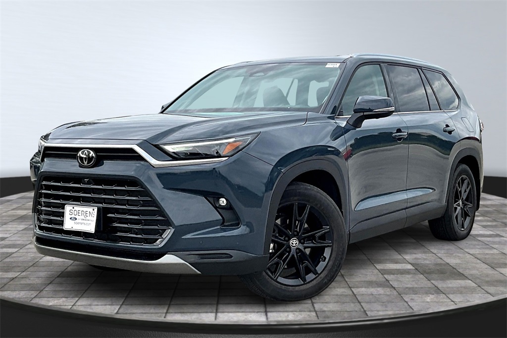 2024 Toyota Grand Highlander Limited photo 2