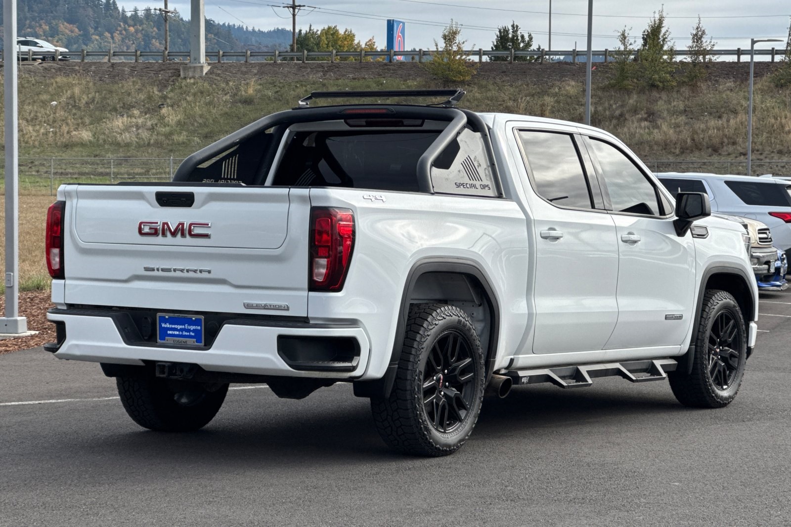 2022 Gmc Sierra 1500 Elevation photo 3