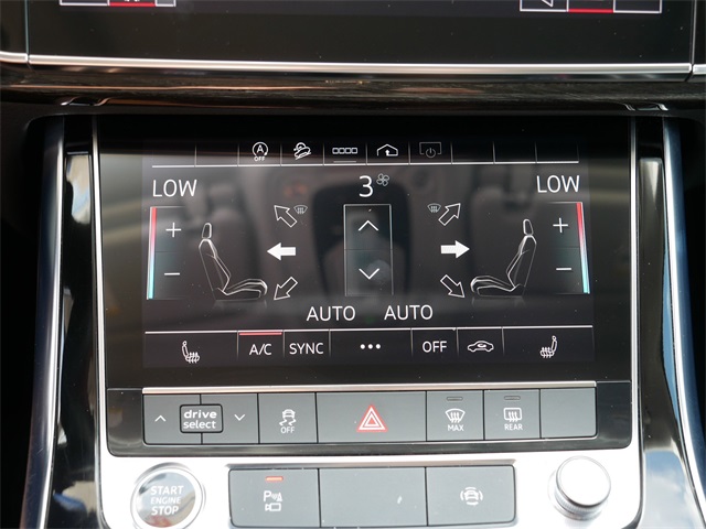 2024 Audi Q7 45 Premium Plus photo 29