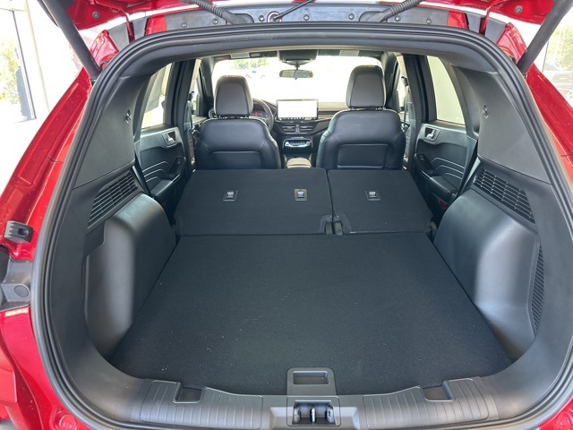 2025 Ford Escape ST-Line photo 36