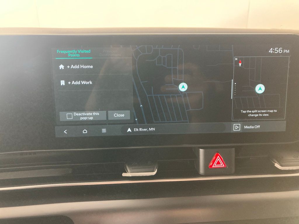 2026 Kia Carnival LXS photo 3