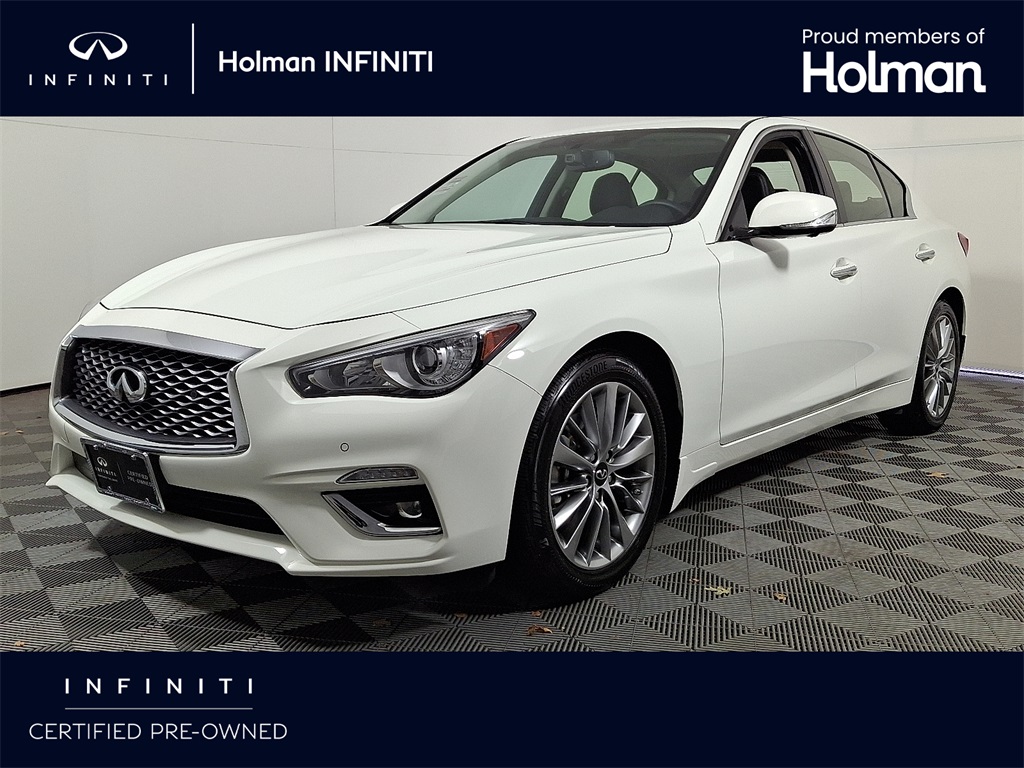 2022 INFINITI Q50 LUXE's photo