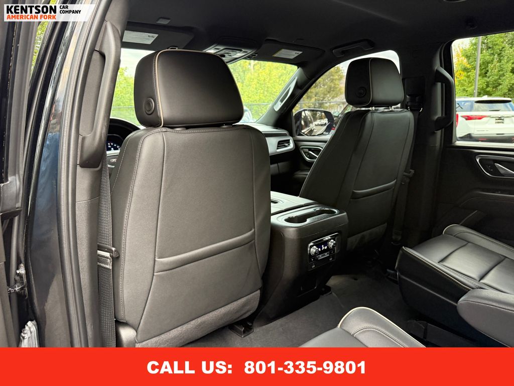 2024 Gmc Yukon SLT photo 32