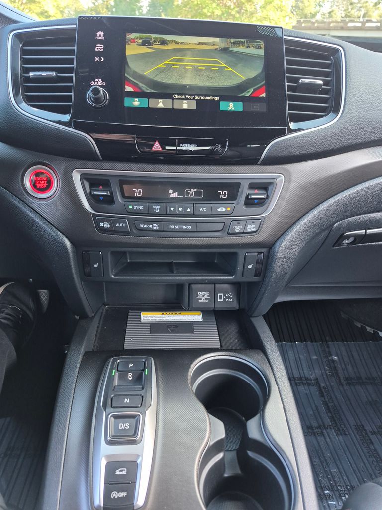 2022 Honda Passport TrailSport photo 10