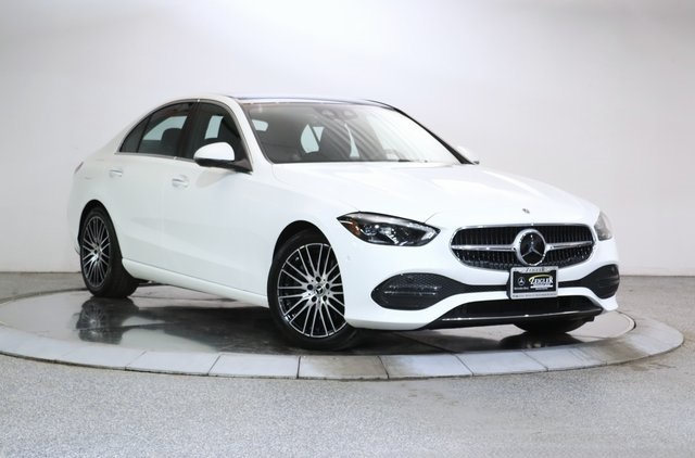 2025 Mercedes-Benz C-Class Sedan C 300's photo