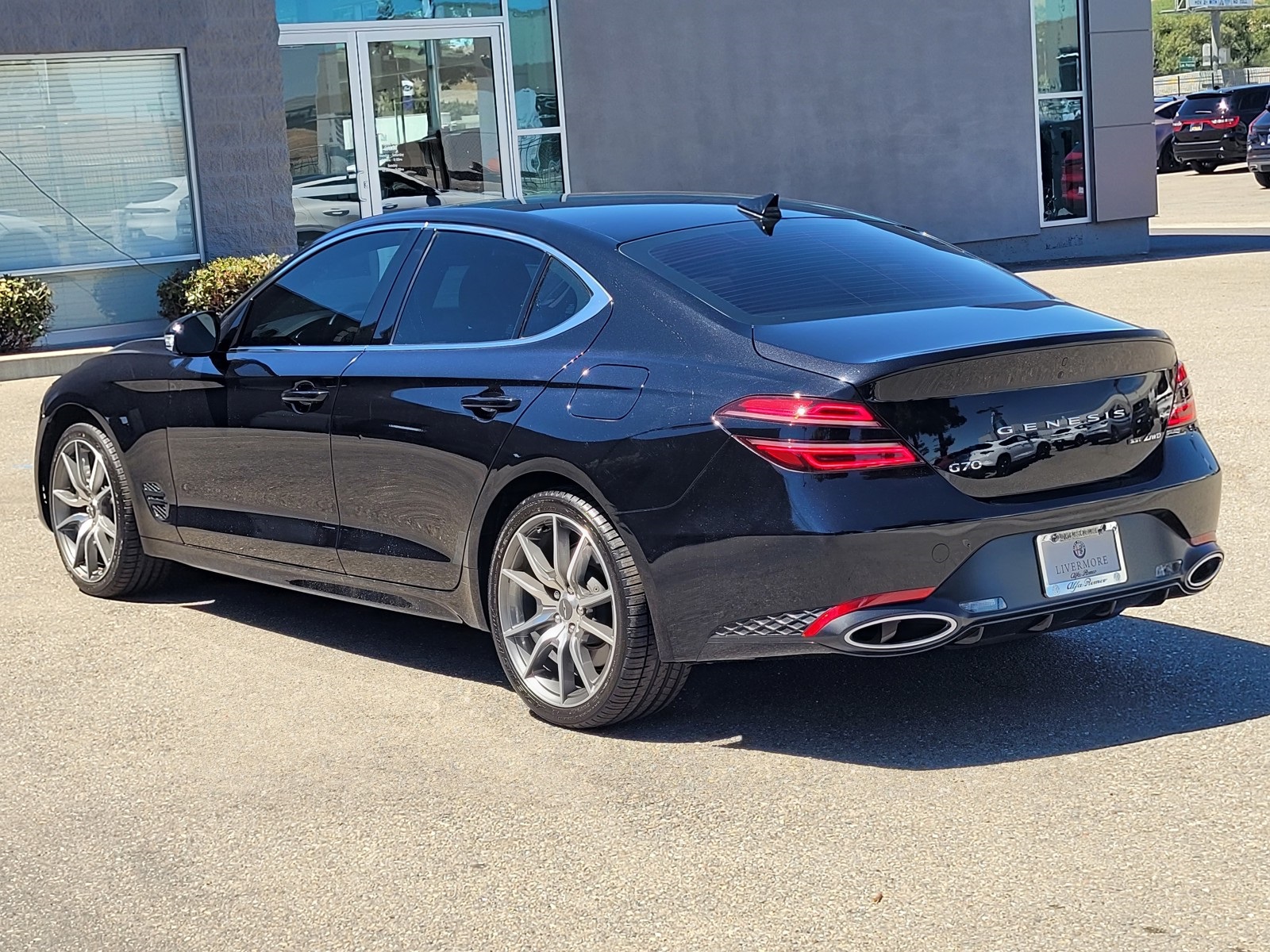 2022 Genesis G70 3.3T photo 6