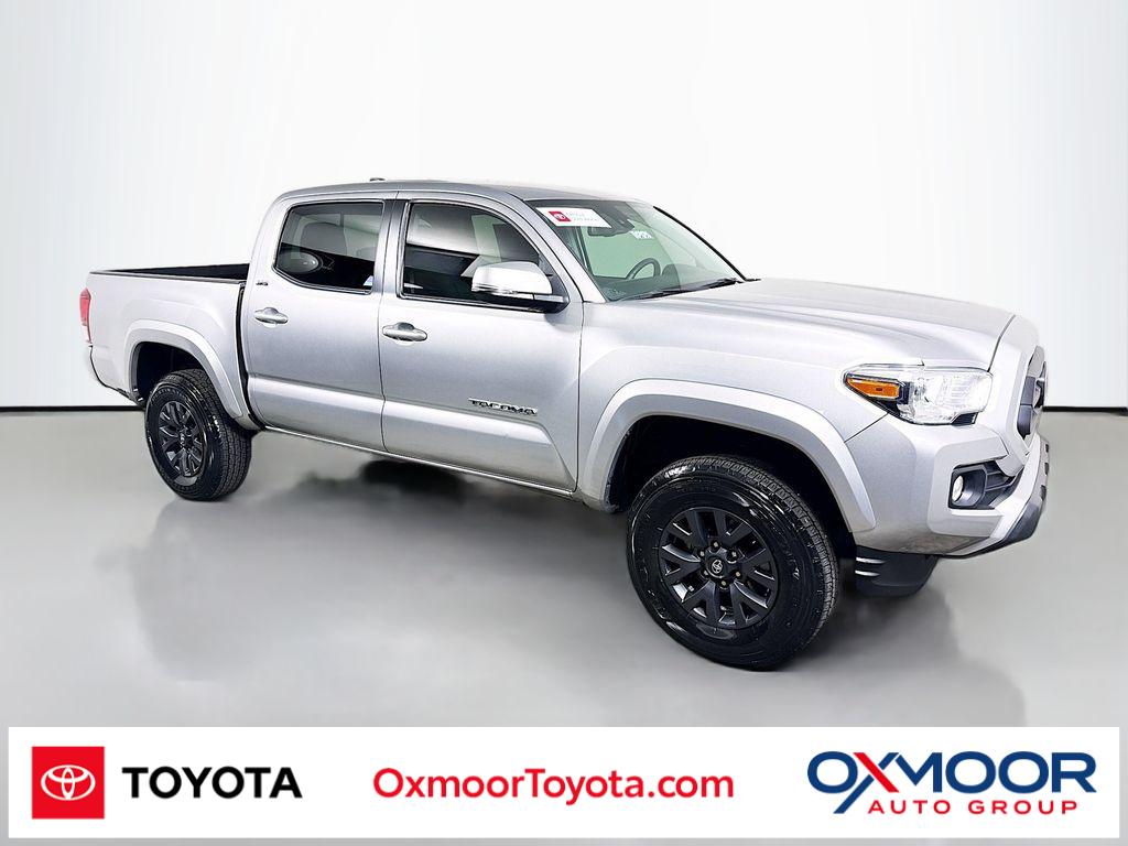 2023 Toyota Tacoma SR5's photo