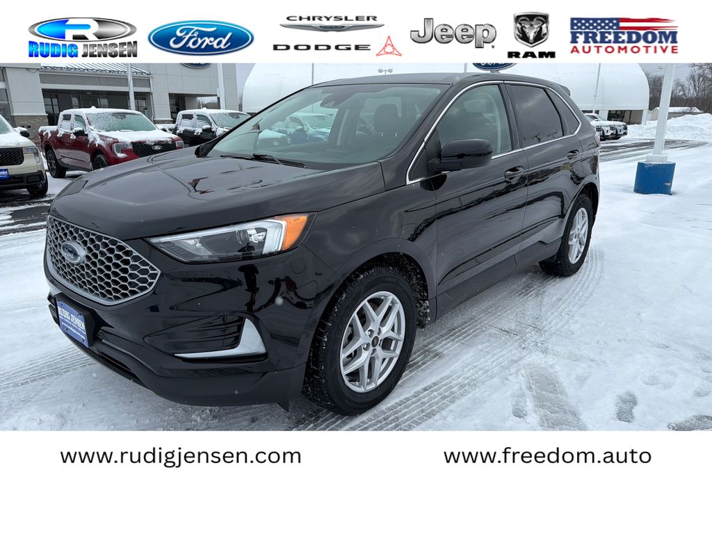 2024 Ford Edge SEL's photo