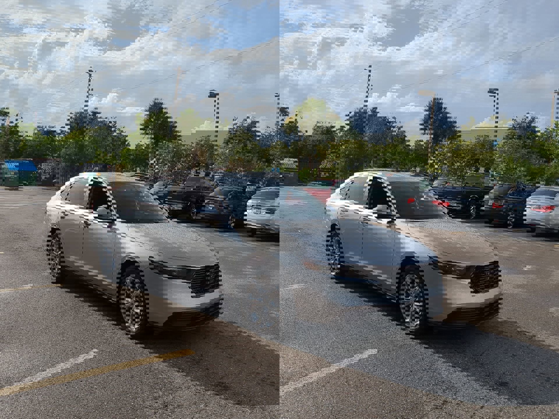 1HGCY1F25RA013579