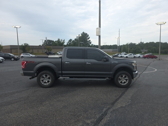 2016 Ford F-150 XLT photo 2