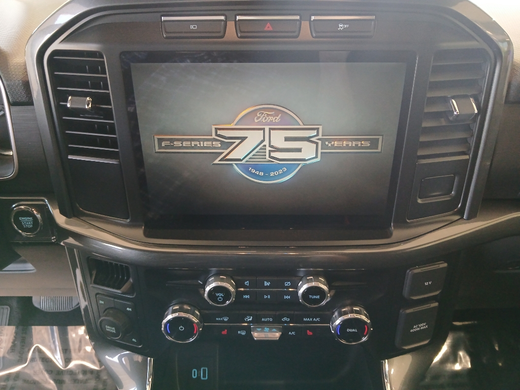 2023 Ford F-150 XLT photo 14