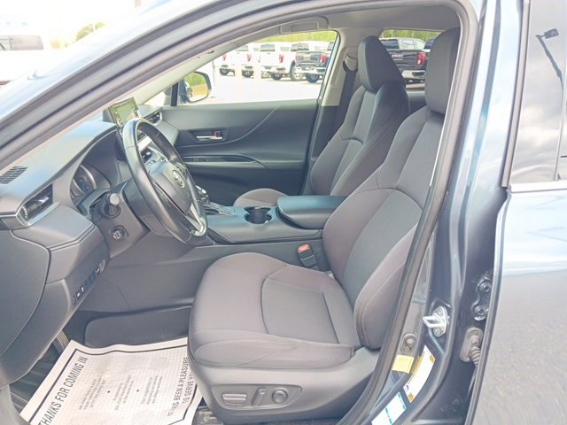 2021 Toyota Venza LE photo 6