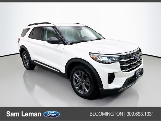2025 Ford Explorer Active's photo