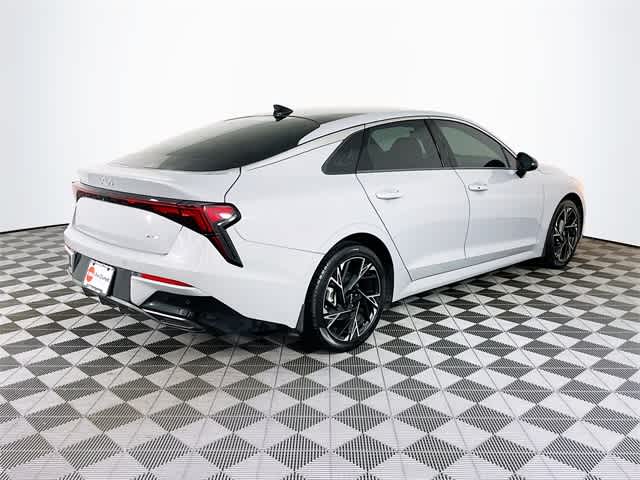 2025 Kia K5 GT-Line photo 7