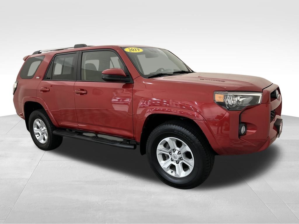 2019 Toyota 4Runner SR5 photo 5