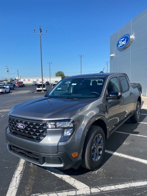 2025 Ford Maverick XLT photo 3
